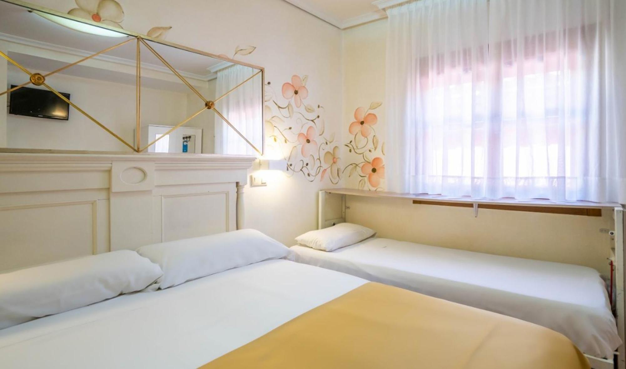 Yit Puerta Bisagra Hotel Toledo Kültér fotó