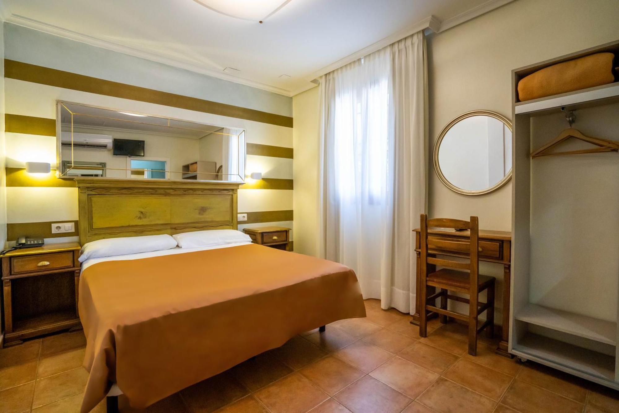 Yit Puerta Bisagra Hotel Toledo Kültér fotó