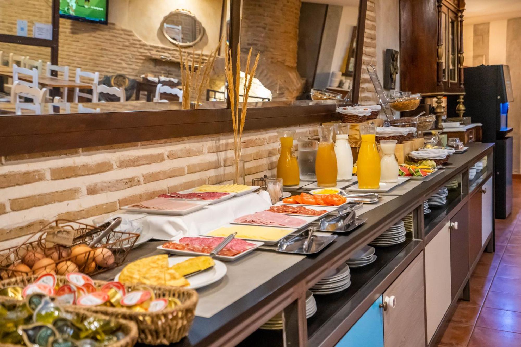 Yit Puerta Bisagra Hotel Toledo Kültér fotó